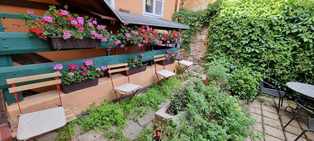 Konselsky Senk Domazlice Hotel Luaran gambar